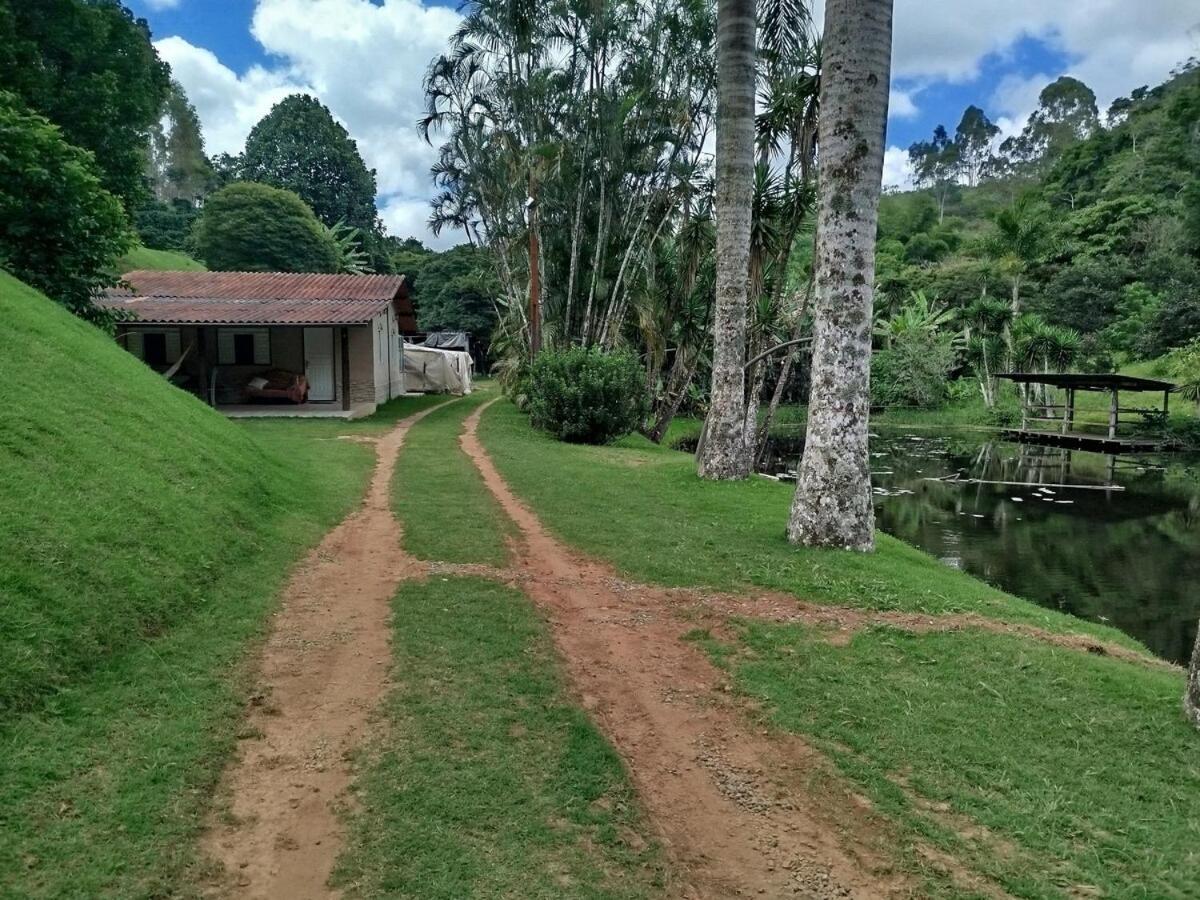 Sitio Belvedere A 1.500M Do Centro Santa Teresa Es Eksteriør billede